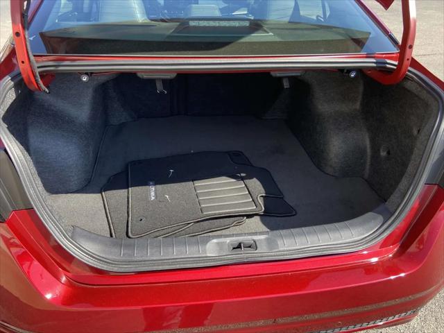 2025 Nissan Altima SL FWD