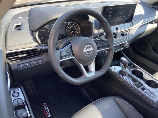 2025 Nissan Altima SL FWD
