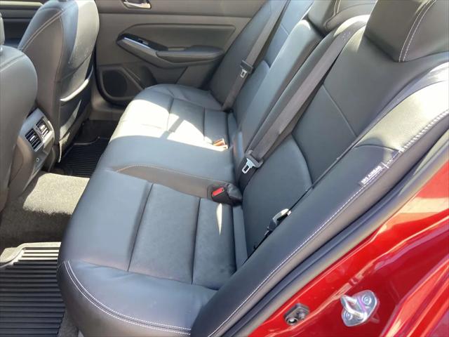 2025 Nissan Altima SL FWD