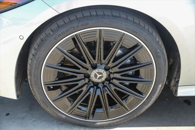 2026 Mercedes-Benz E-CLASS E 300 CLE 300