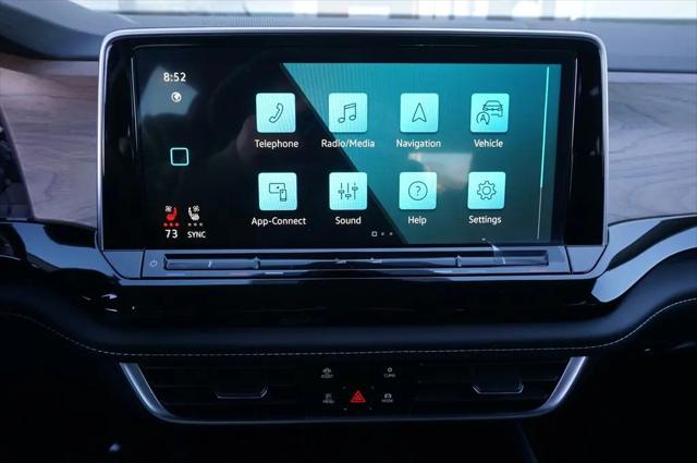 2026 Volkswagen Atlas SE with Technology