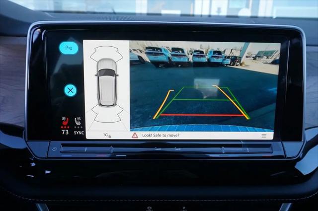 2026 Volkswagen Atlas SE with Technology
