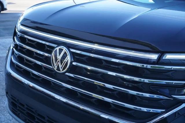 2026 Volkswagen Atlas SE with Technology