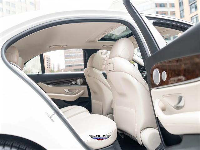 2019 Mercedes-Benz E-CLASS E 300 E 300