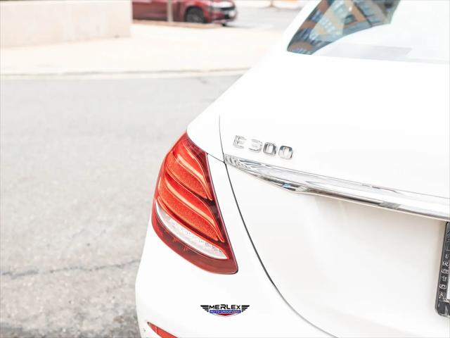 2019 Mercedes-Benz E-CLASS E 300 E 300