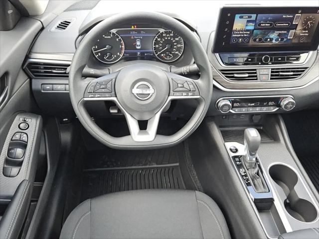 2026 Nissan Altima SV FWD