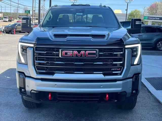 2026 GMC Sierra 2500HD Crew Cab, Standard Bed, AT4, 4WD