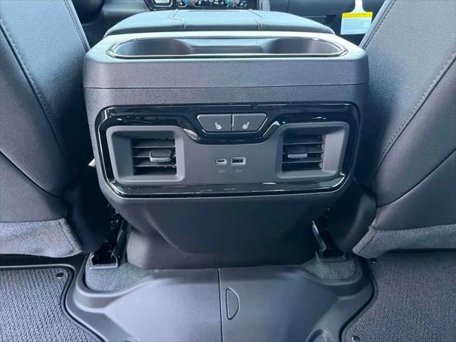 2026 GMC Sierra 2500HD Crew Cab, Standard Bed, AT4, 4WD