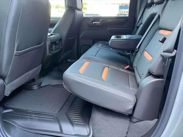 2026 GMC Sierra 2500HD Crew Cab, Standard Bed, AT4, 4WD
