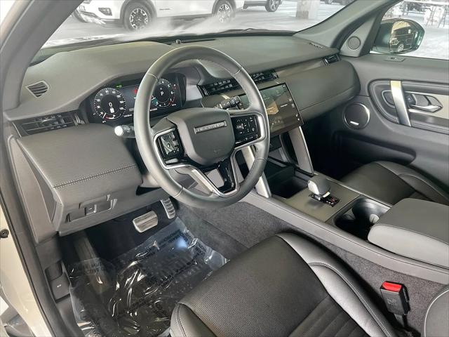 2025 Land Rover Discovery Sport Dynamic SE