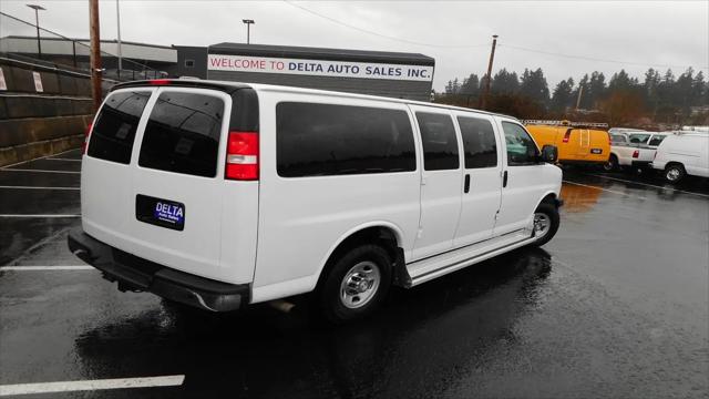 2017 Chevrolet Express LT
