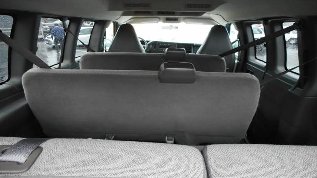 2017 Chevrolet Express LT