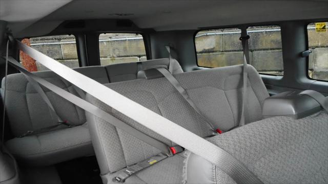 2017 Chevrolet Express LT
