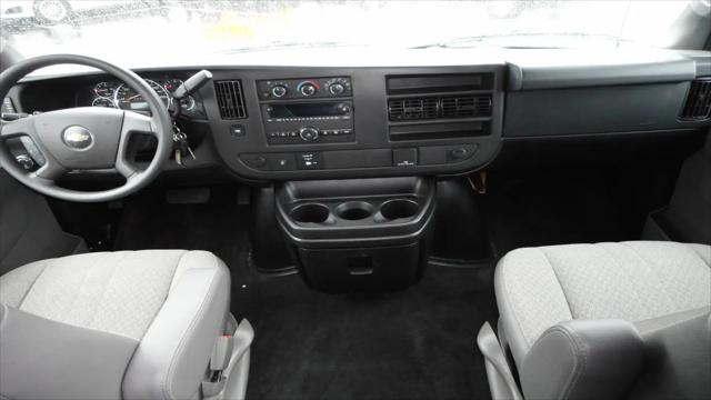 2017 Chevrolet Express LT