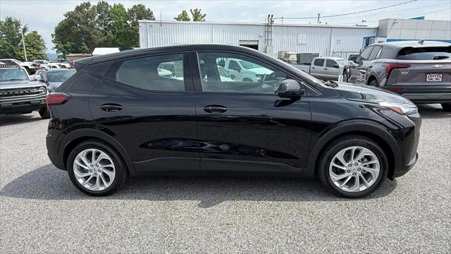2027 Chevrolet Bolt LT FWD