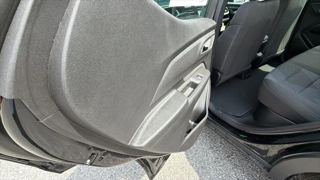 2027 Chevrolet Bolt LT FWD