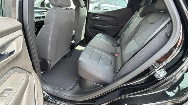 2027 Chevrolet Bolt LT FWD
