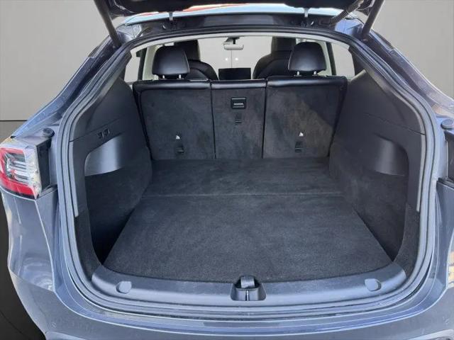2022 Tesla Model Y Performance Dual Motor All-Wheel Drive