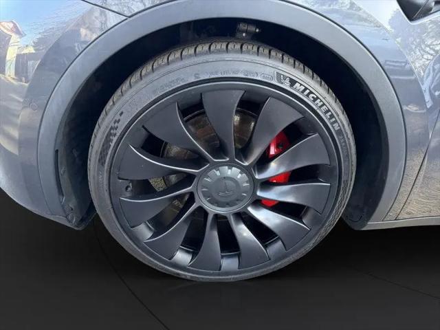 2022 Tesla Model Y Performance Dual Motor All-Wheel Drive