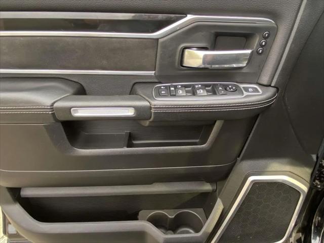 2019 Ram 3500 Laramie Crew Cab 4x2 8' Box