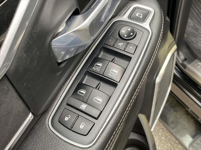 2019 Ram 3500 Laramie Crew Cab 4x2 8' Box