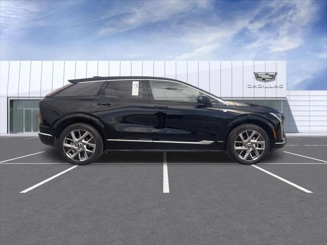 2025 Cadillac iQ Luxury 2 AWD