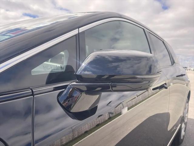 2025 Cadillac iQ Luxury 2 AWD
