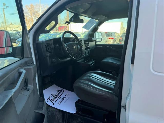 2021 Chevrolet Express Cargo Van RWD 2500 Regular Wheelbase WT