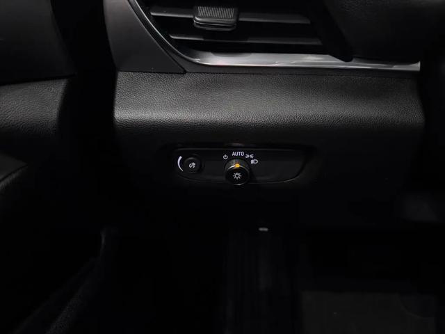 2023 Chevrolet Traverse AWD LT Leather