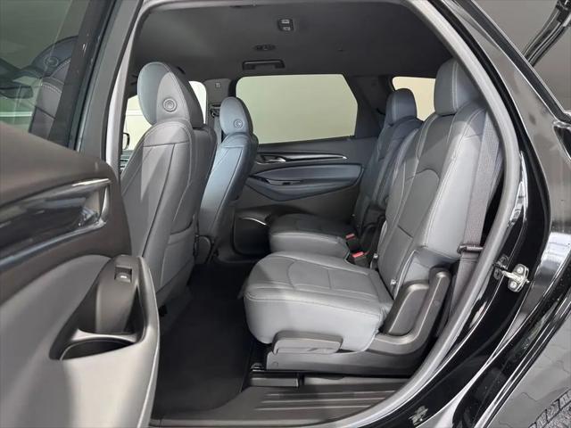 2023 Buick Enclave Essence AWD