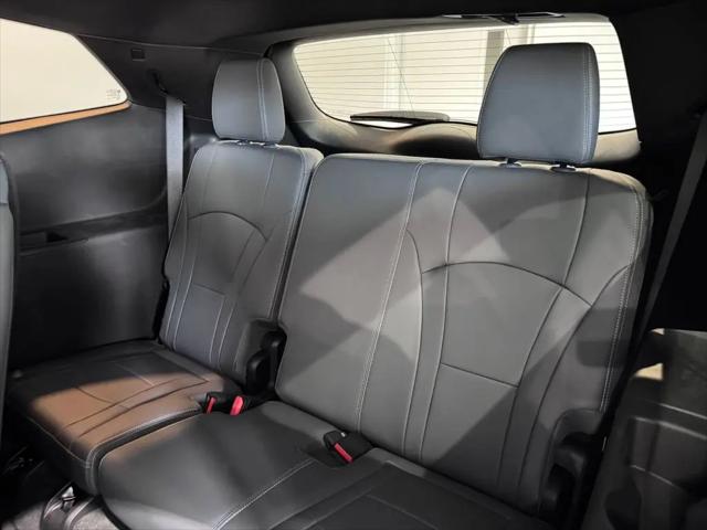 2023 Buick Enclave Essence AWD