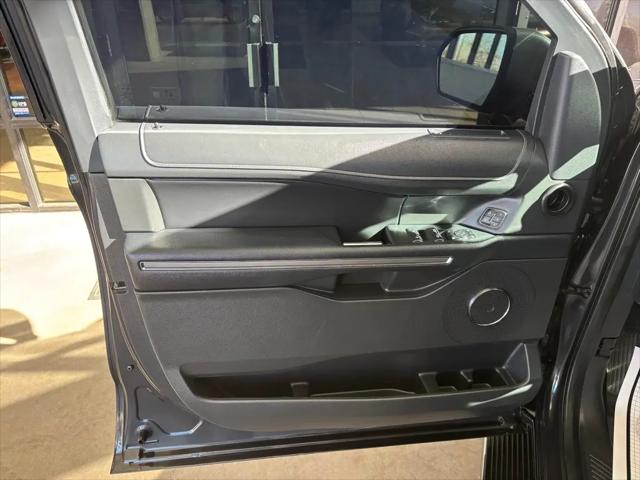 2023 Ford Expedition XLT MAX