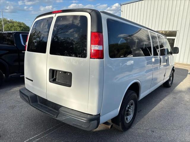 2020 Chevrolet Express Passenger RWD 3500 Extended Wheelbase LT
