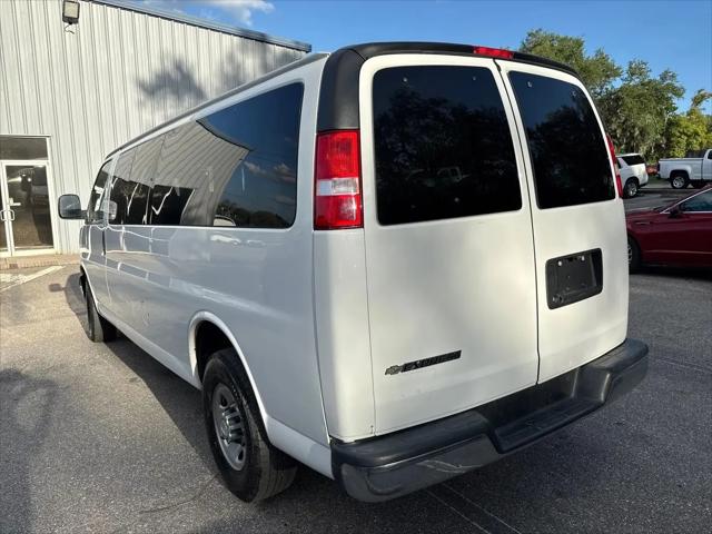 2020 Chevrolet Express Passenger RWD 3500 Extended Wheelbase LT