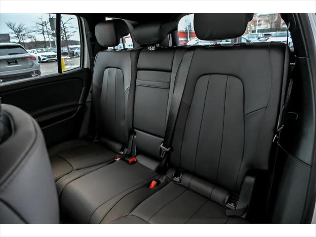 2026 Mercedes-Benz GLB 4MATIC