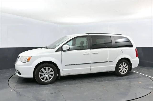 2014 Chrysler Town & Country Touring