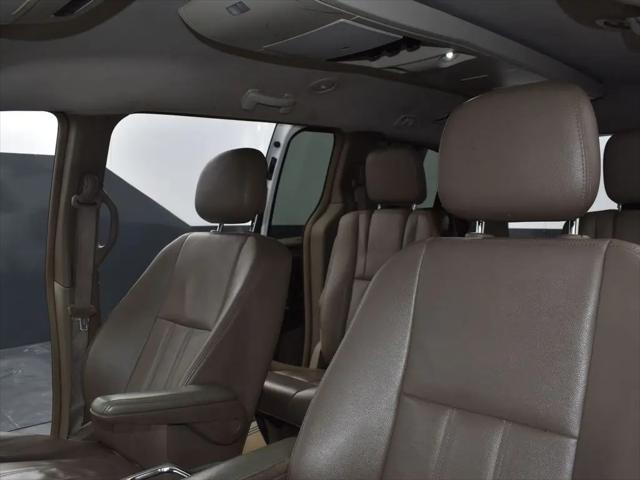 2014 Chrysler Town & Country Touring