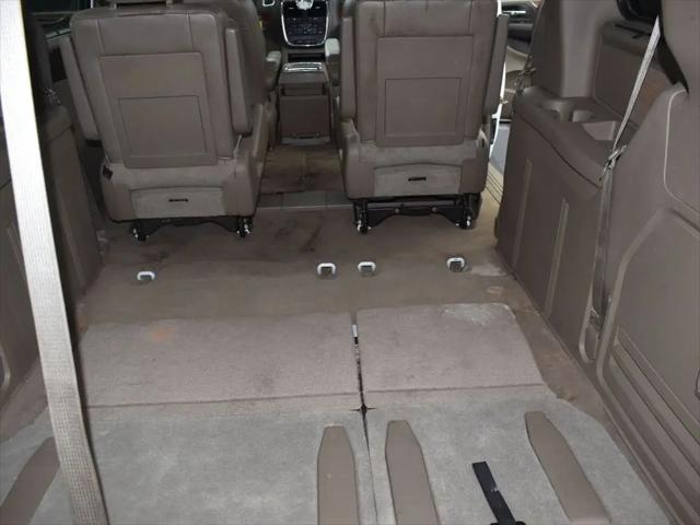 2014 Chrysler Town & Country Touring
