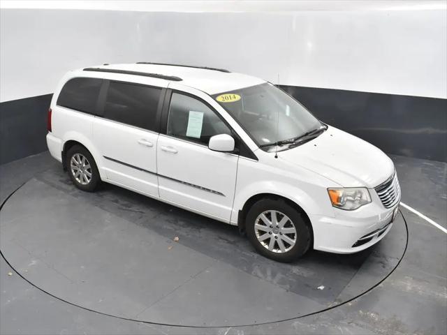 2014 Chrysler Town & Country Touring