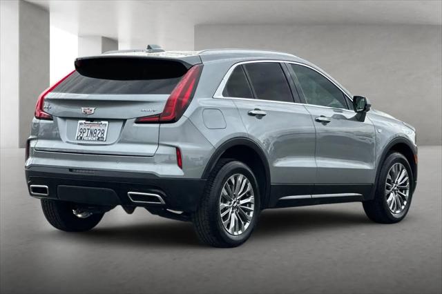 2025 Cadillac XT4 FWD Premium Luxury