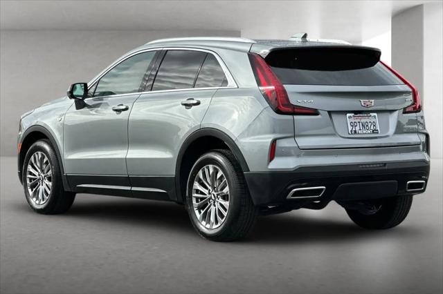 2025 Cadillac XT4 FWD Premium Luxury