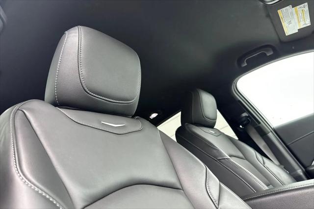 2025 Cadillac XT4 FWD Premium Luxury
