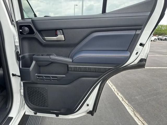 2025 Toyota 4Runner Platinum