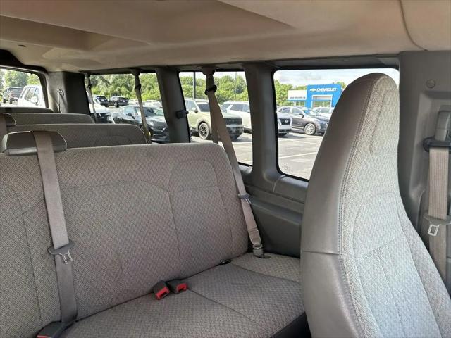 2023 Chevrolet Express Passenger RWD 3500 Extended Wheelbase LT
