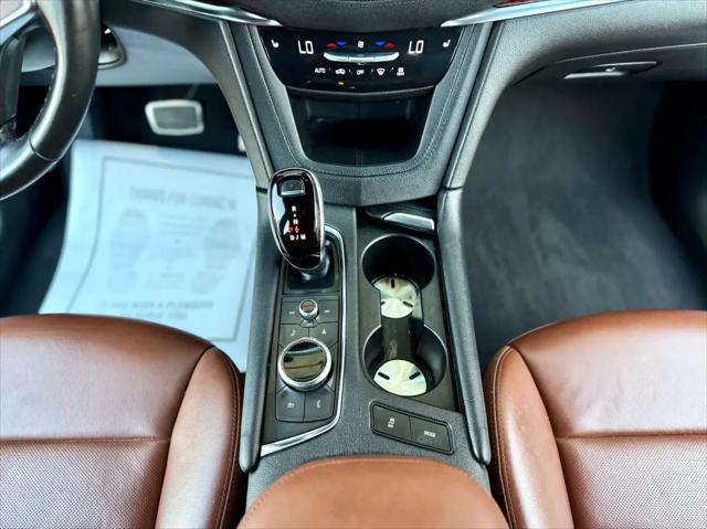 2021 Cadillac XT5 AWD Sport