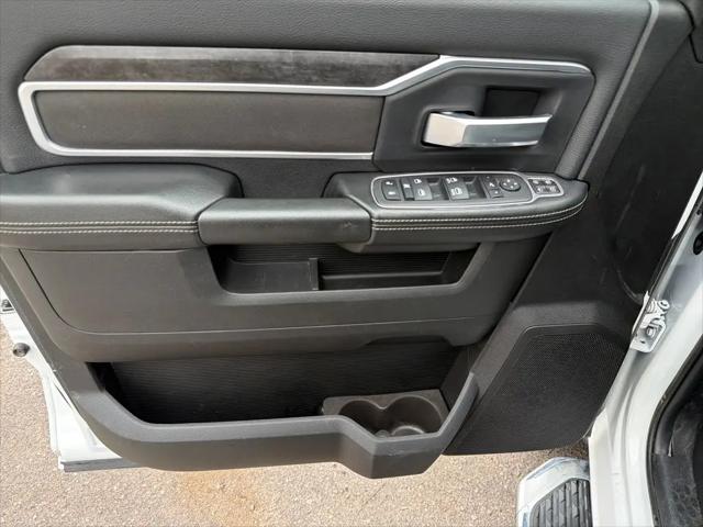 2024 Ram 3500 Big Horn Crew Cab 4x4 8' Box