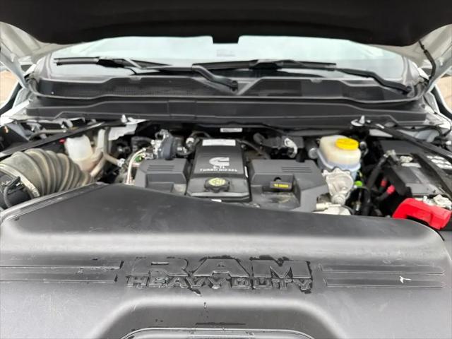 2024 Ram 3500 Big Horn Crew Cab 4x4 8' Box