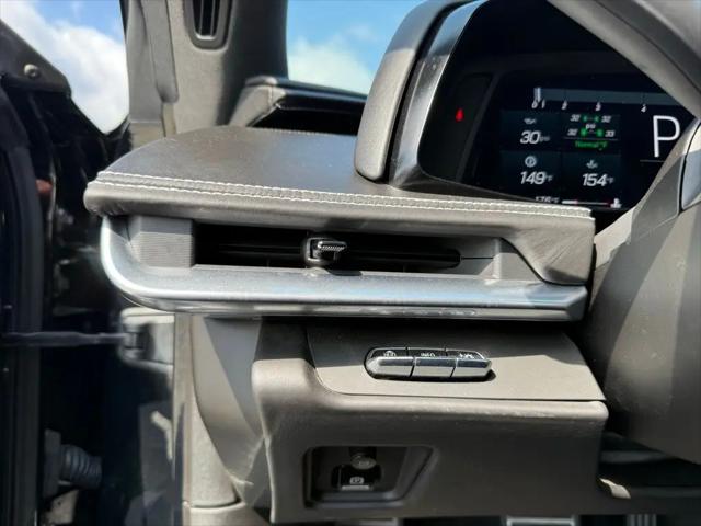 2025 Chevrolet Corvette Stingray RWD Convertible 3LT