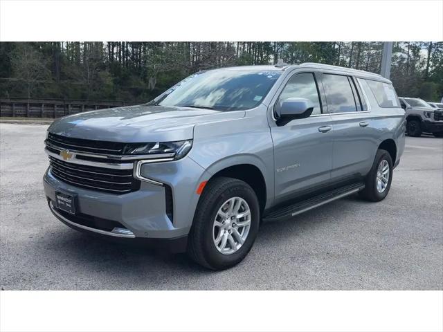 2024 Chevrolet Suburban 4WD LT