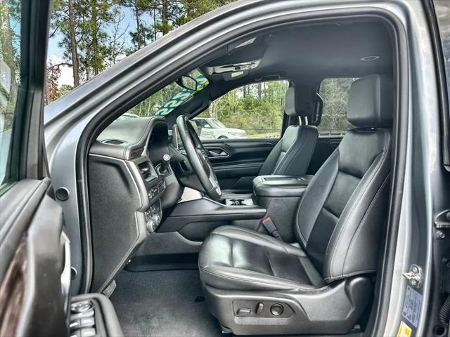 2024 Chevrolet Suburban 4WD LT